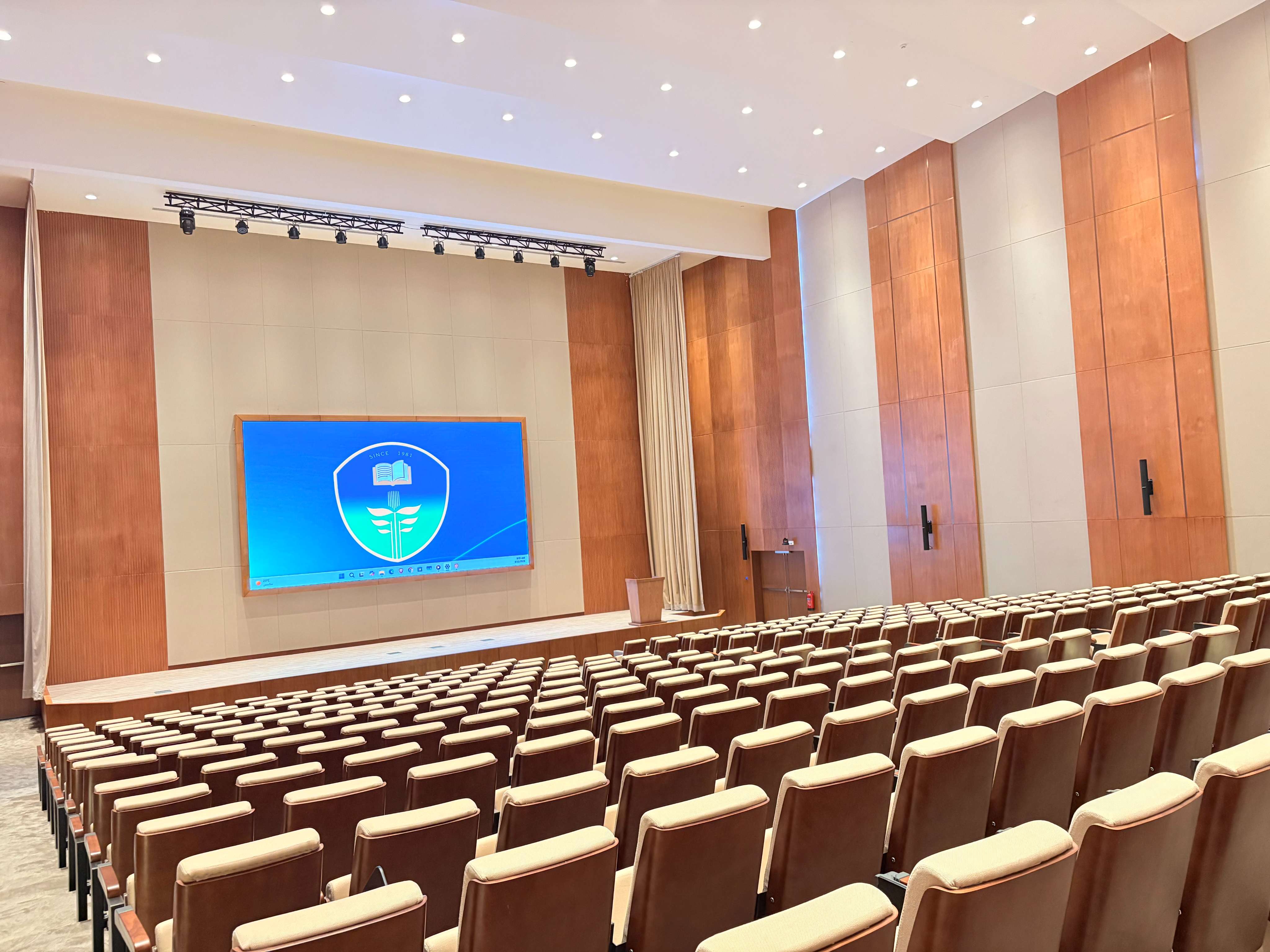Al Awael Hall photos